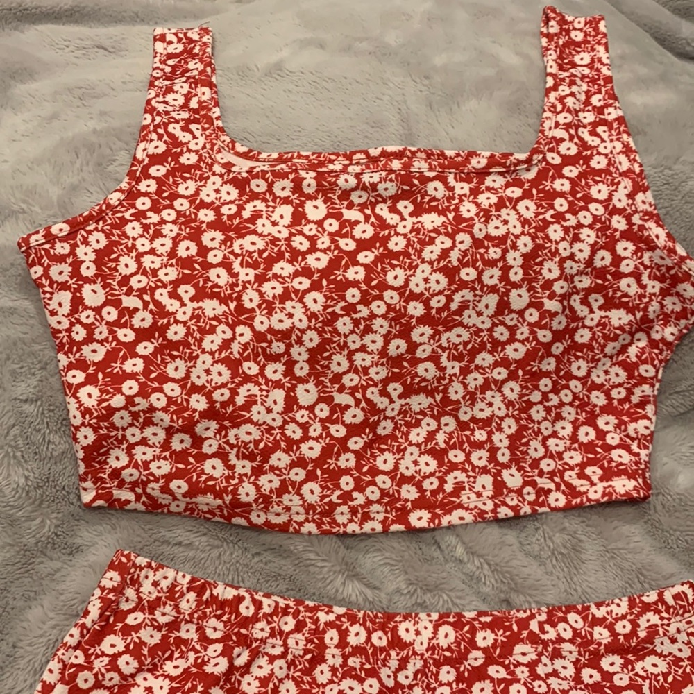 Shein Large skirt and top floral set